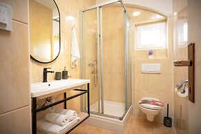 Beachfront Villa near Zlatni rat