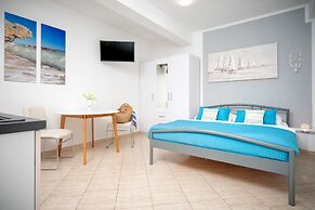 Beachfront Villa near Zlatni rat