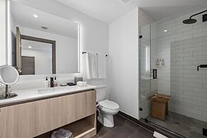 Bayside Bliss Luxurious Miami Condo