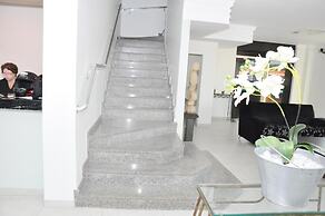 Delta Hotel