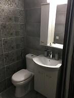 Amazing Studio 10 Minutes To Center no1