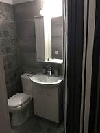 Amazing Studio 10 Minutes To Center no1