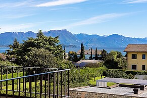 Warda C11 Apartment by Wonderful Italy