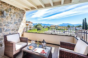 Warda C11 Apartment by Wonderful Italy