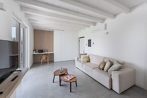 La Cittadella PT-6 by Wonderful Italy