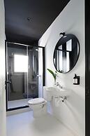 BLACK AND WHITE HOSTEL