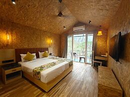 Citrus Prime Hill Queen Resort