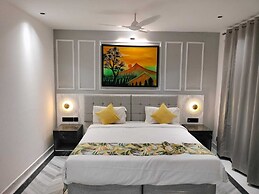 Citrus Prime Hill Queen Resort