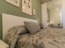 Lake River Apartment