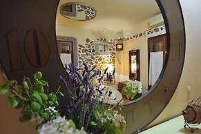 ARCHONTIKO ART HOTEL