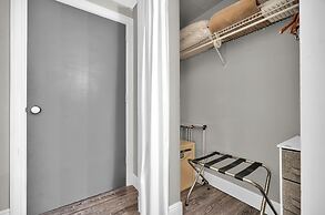 Sight of SAIL Boats Tranquil 1 bedroom