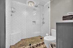 Sight of SAIL Boats Tranquil 1 bedroom