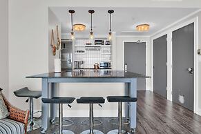 Sight of SAIL Boats Tranquil 1 bedroom