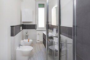 Contemporary apartment in Sturla