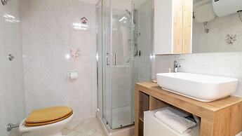 Domus Claudia in Funtana Meiga