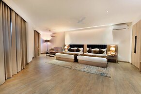 OPO The Royal Residency