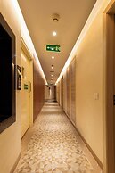 OPO The Royal Residency