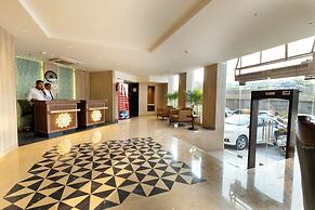 OPO The Royal Residency