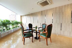 OPO The Royal Residency