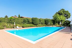 Residence Villa Giulia 5-03 with pool