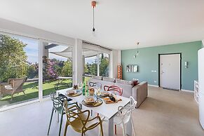 La Bouganville P1-1 Apartment