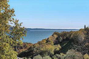 La Bouganville P1-1 Apartment