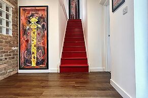Northampton Oasis - 4 Bedroom House