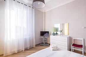 Navile Family Apartment