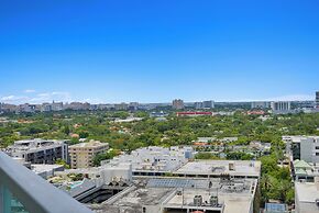 Glamorous Bay View Studio in the Grove