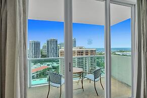 Glamorous Bay View Studio in the Grove