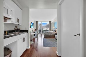 Glamorous Bay View Studio in the Grove