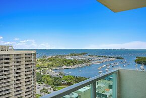 Glamorous Bay View Studio in the Grove