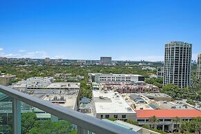 Glamorous Bay View Studio in the Grove