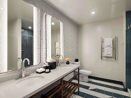 Origin Kansas City Riverfront, a Wyndham Hotel