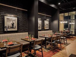 Origin Kansas City Riverfront, a Wyndham Hotel