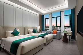 Wingate by Wyndham Urumqi Railway Station