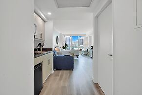 Beautiful Blue Gold Studio Ocean View