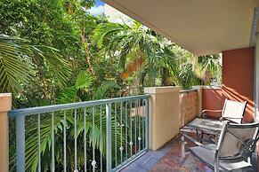 Treetop Retreat Cozy 2 Bedroom in Grove