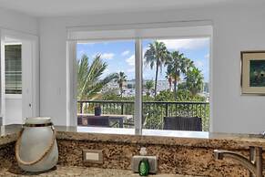 Gorgeous Spacious 2bed Bayview Apartment