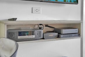 Gorgeous Spacious 2bed Bayview Apartment