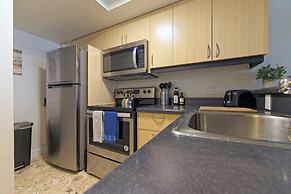 1 Bedroom Steps to Marina and CocoWalk