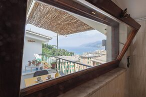 Stunning Sea View Apartment in Camogli