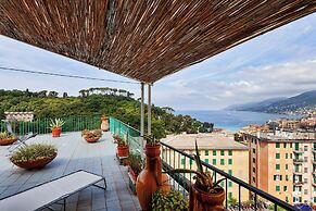 Stunning Sea View Apartment in Camogli