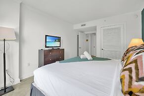 Relaxing Condo with Free Parking