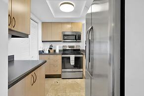 Ocean View 2 Bedroom in Coconut Grove