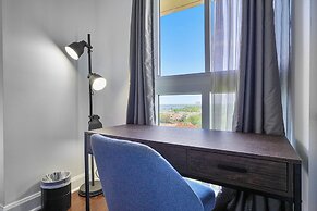 Ocean View 2 Bedroom in Coconut Grove