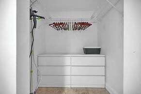 Zeus Sanctuary in Brickell Miami