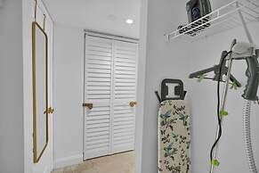 Zeus Sanctuary in Brickell Miami