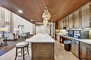 Global Luxury Suites Midtown Atlanta