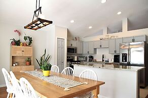 Artisan Poolside Paradise near Disney